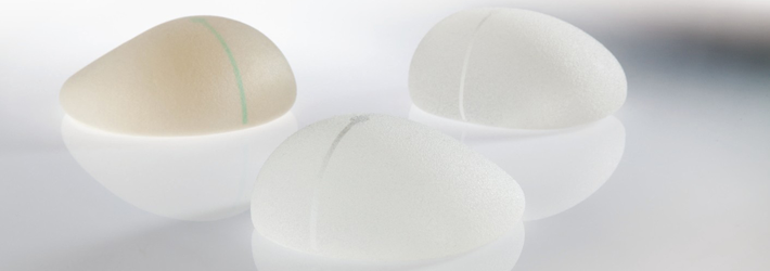 Outdated, shifted or defective breast implants are replaced by quality products at Rosenpark Clinic: safe silicone implants from a reliable manufacturer. Outdated, shifted or defective breast implants are replaced by quality products at Rosenpark Clinic: safe silicone implants from a reliable manufacturer.