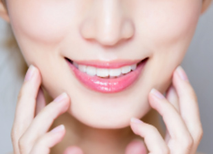 Volume augmentation of sunken areas of the face using the body's own fat as a filler material